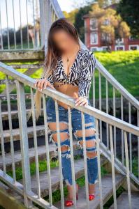 658366379: Chica busca chico en Pontevedra