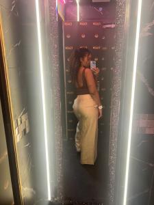 603147265: Chica busca chico en Sevilla