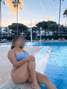 632935408: Chica busca chico en Málaga