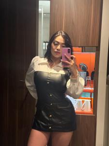 613450897: Chica busca chico en Barcelona