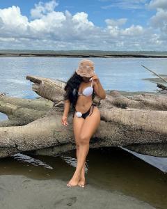 662470757: Chica busca chico en Málaga