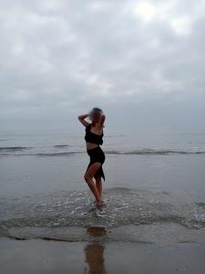 672810023: Chica busca chico en Valencia