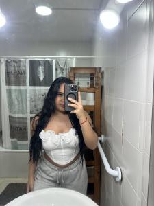 614576440: Chica busca chico en Cádiz