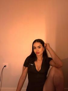 633555124: Chica busca chico en Tenerife