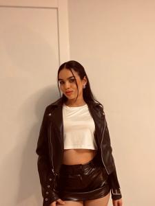 633555124: Chica busca chico en Tenerife