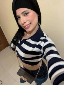 661085611: Chica busca chico en Cádiz