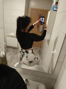 643850090: Chica busca chico en Zaragoza