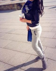 613142208: Chica busca chico en Lugo