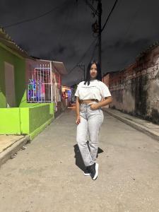 604249229: Chica busca chico en Asturias