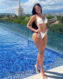 614796445: Chica busca chico en León