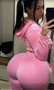 641880488: Chica busca chico en Madrid