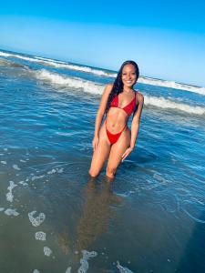 632384854: Chica busca chico en Madrid