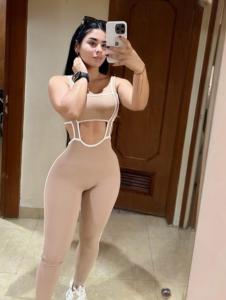 643741183: Chica busca chico en Barcelona