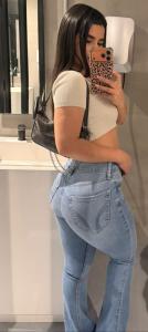 612280952: Chica busca chico en Málaga