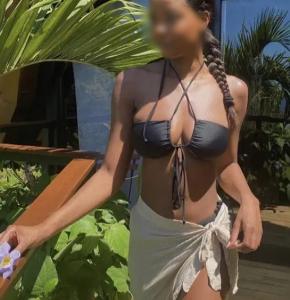 678375155: Chica busca chico en Almería