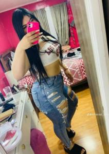 643697488: Chica busca chico en La Coruña