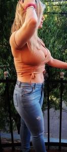 693677594: Chica busca chico en Tarragona