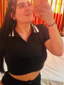 613443796: Chica busca chico en Pontevedra