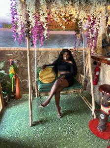 692077327: Chica busca chico en Mallorca