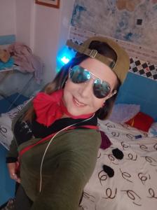 623260686: Chica busca chico en Granada