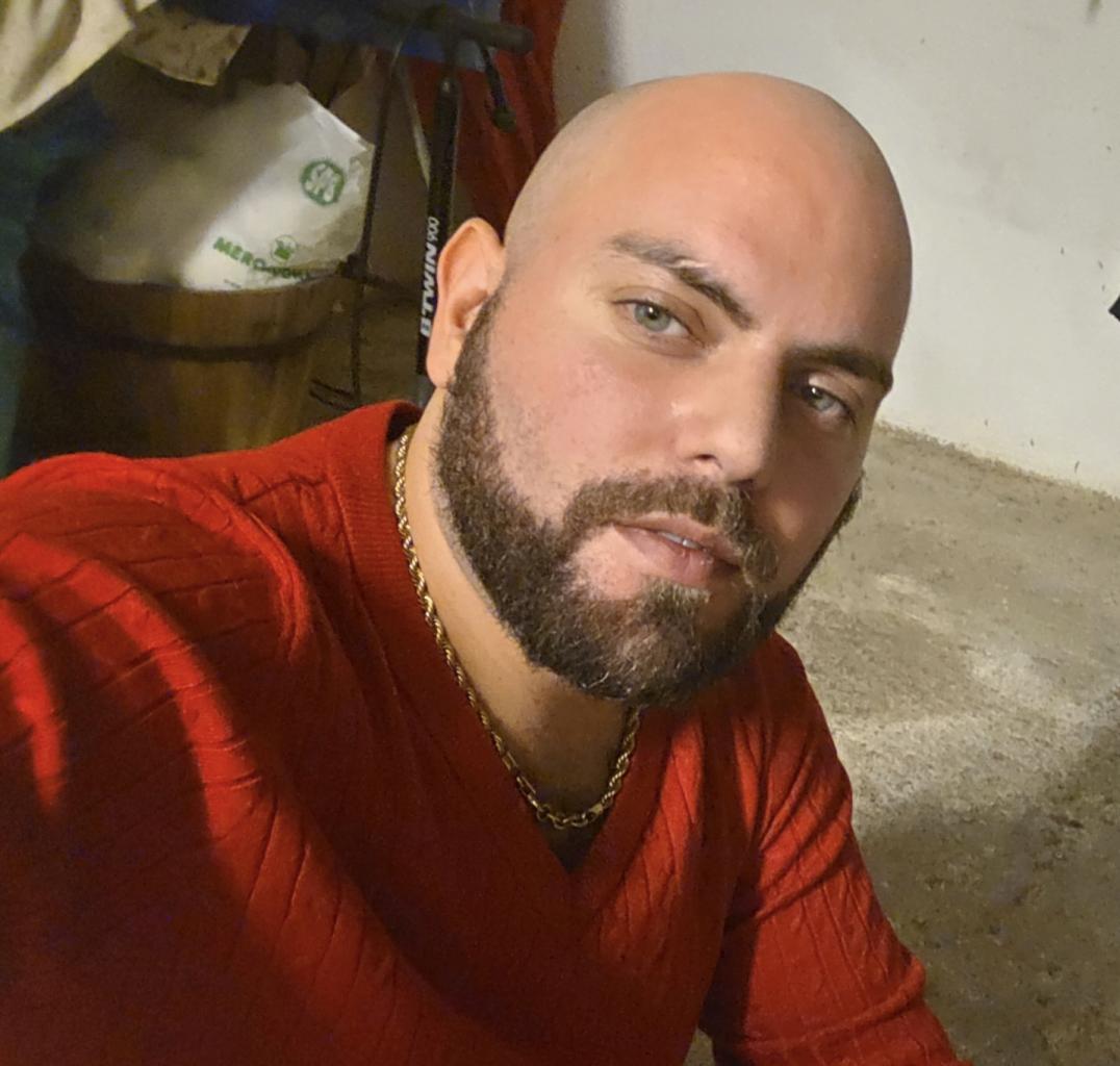 Chico busca chica en Tarragona: 