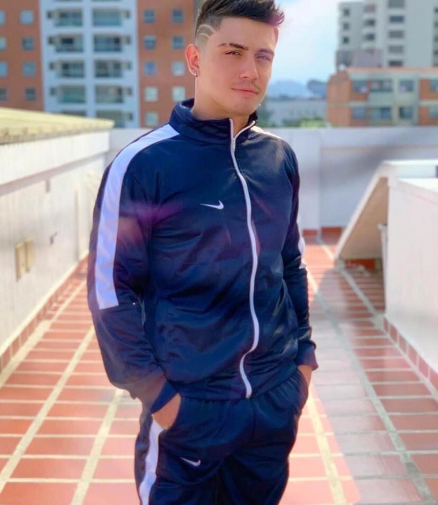 Chico busca chica en Valencia: 