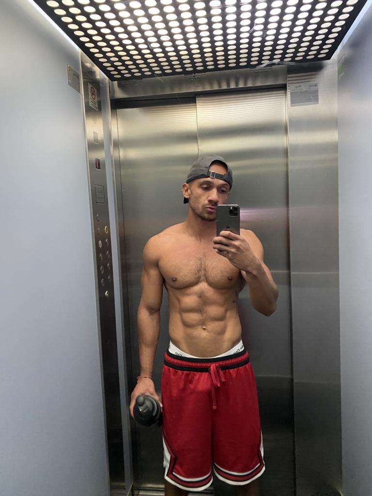 Chico busca chica en Tenerife: 