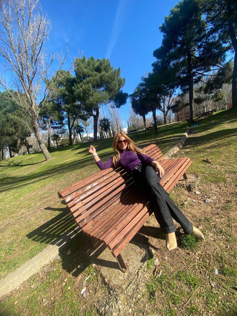 614545618: Chica busca chico en Salamanca