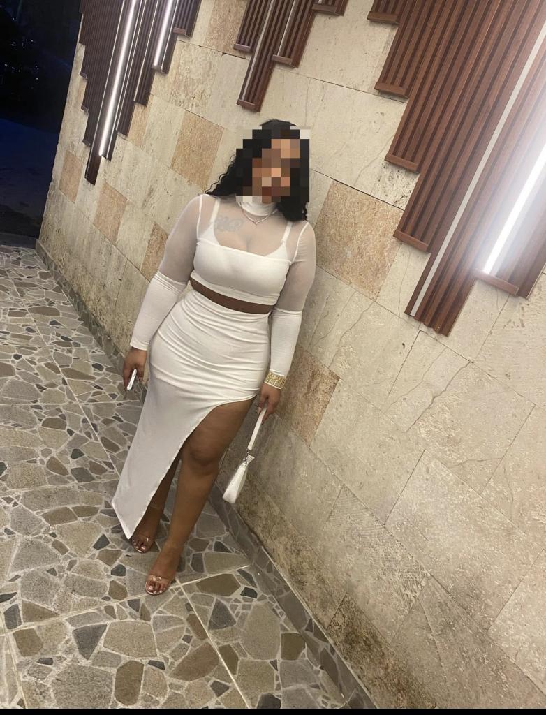 Chica busca chico en Huesca: 