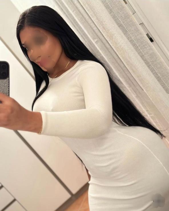 Chica busca chico en La Coruña: 