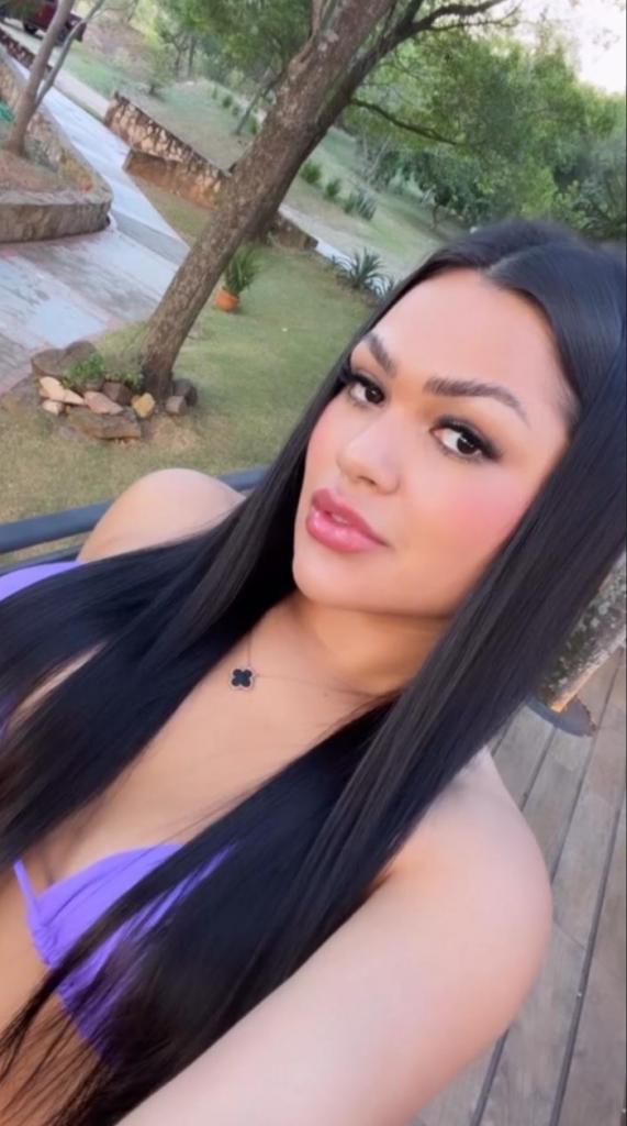 Chica busca chico en Huelva: 