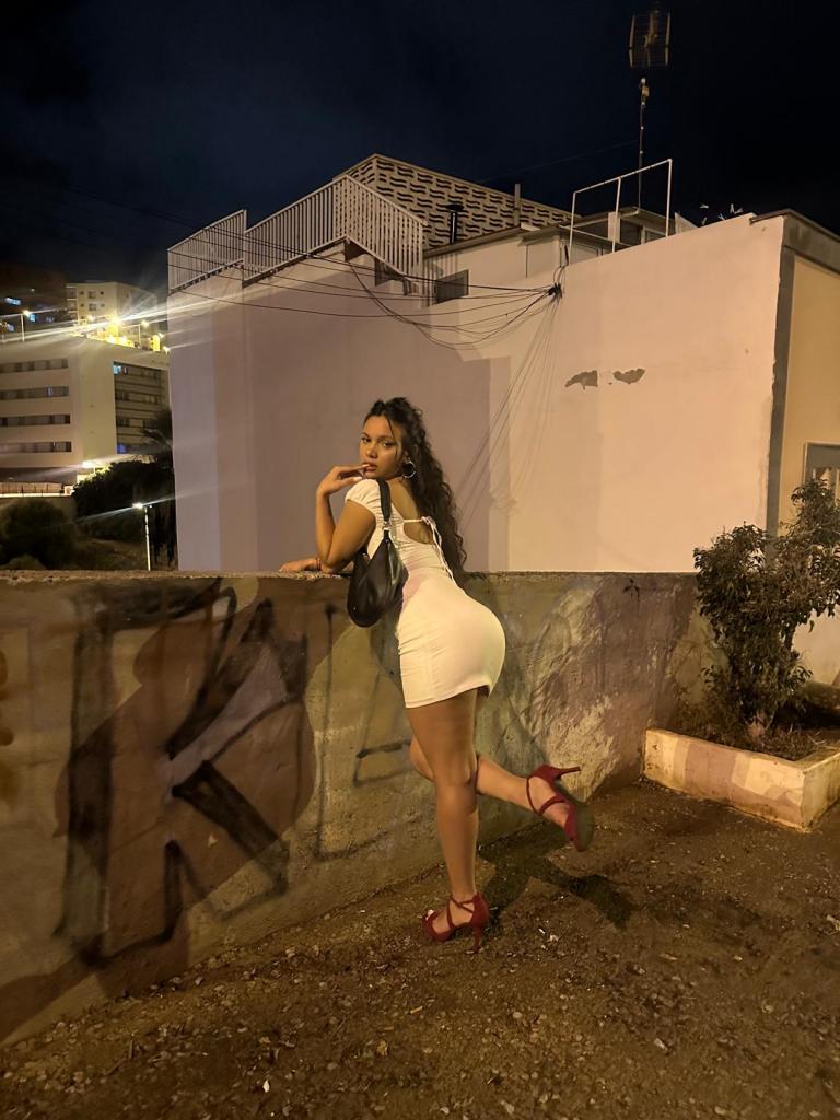 Chica busca chico en Las Palmas: 