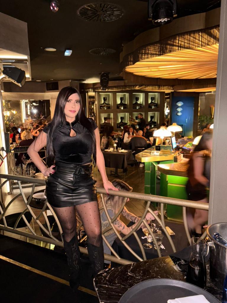 Chica busca chico en Murcia: 