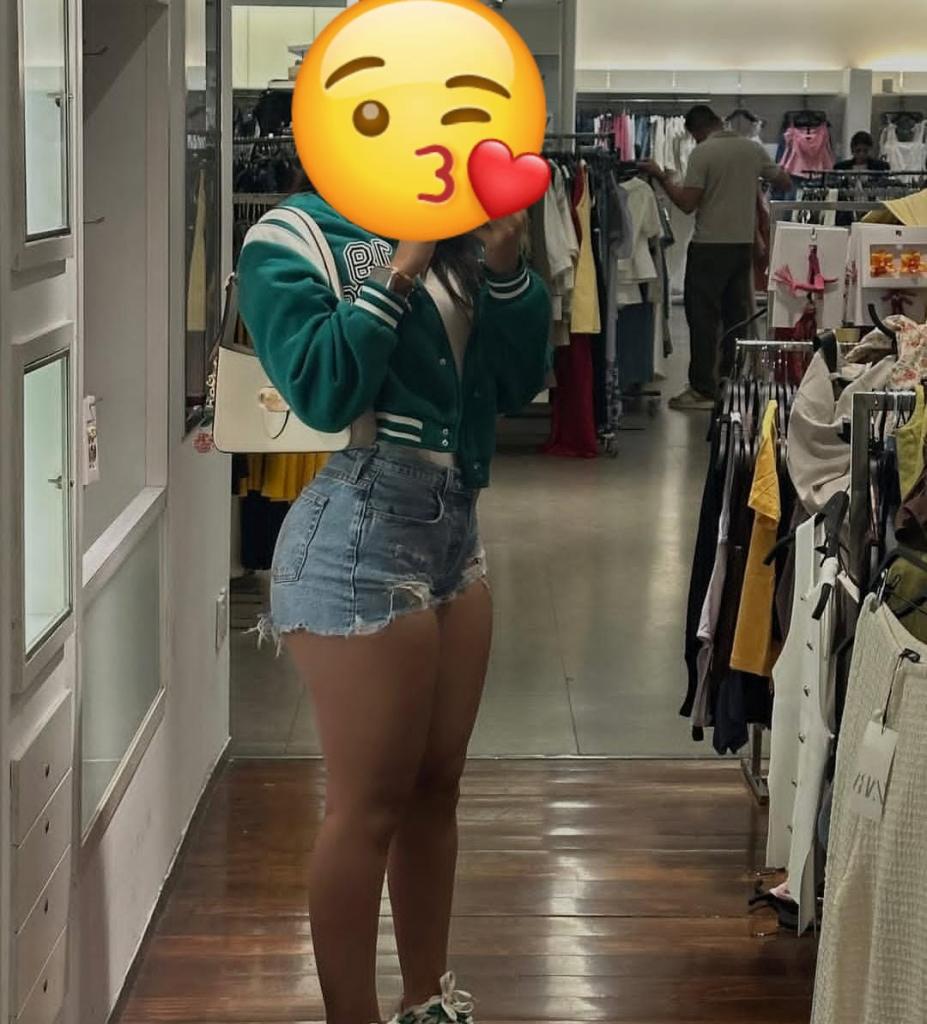 604285835: Chica busca chico en Málaga