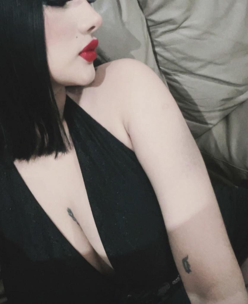 Chica busca chico en Asturias: 