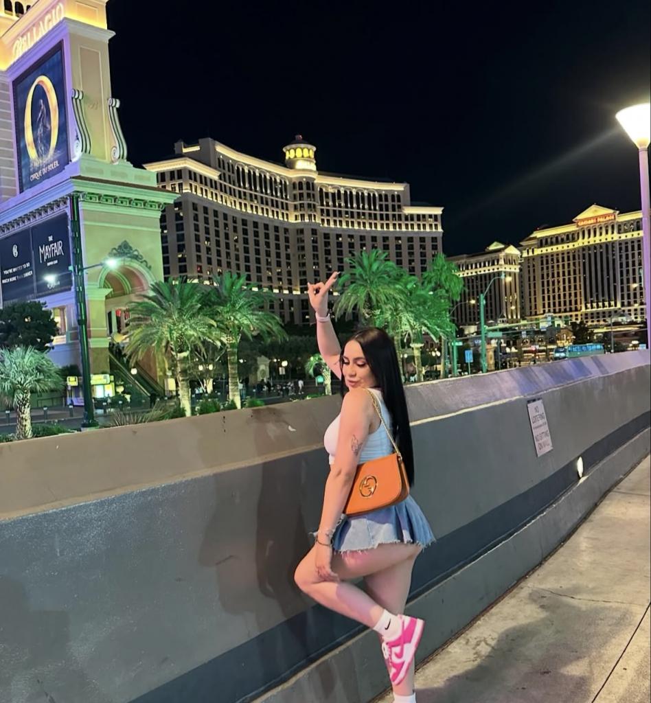 Transexual en Cádiz: Transexuales y Travestis