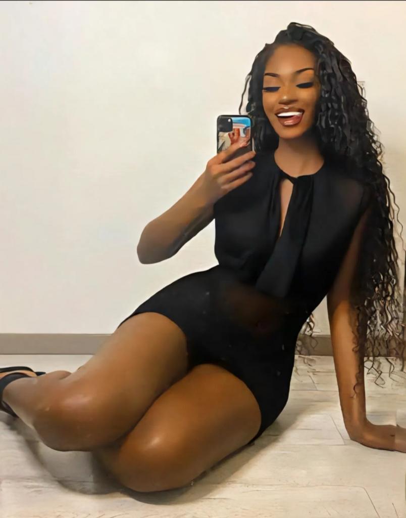 Chica busca chico en Barcelona: 