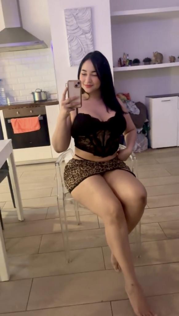 Chica busca chico en Barcelona: 