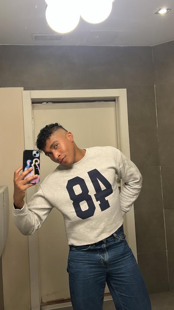 Chico busca chica en Valencia: 