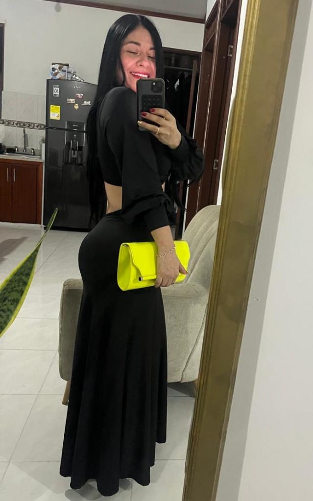 Chica busca chico en Tenerife: 