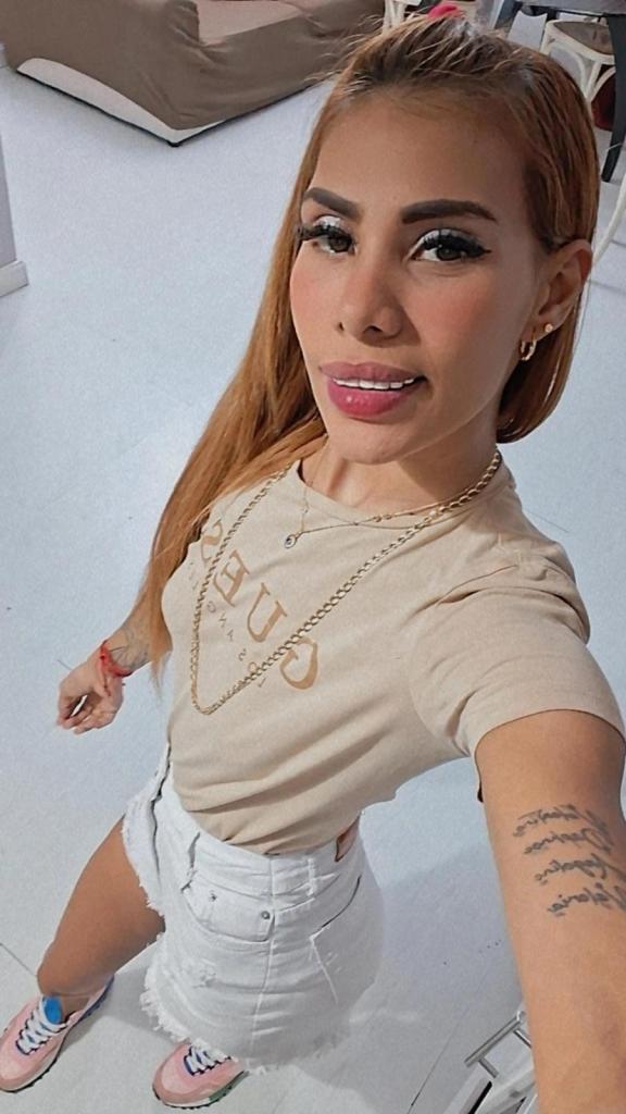 Chica busca chico en Cádiz: 