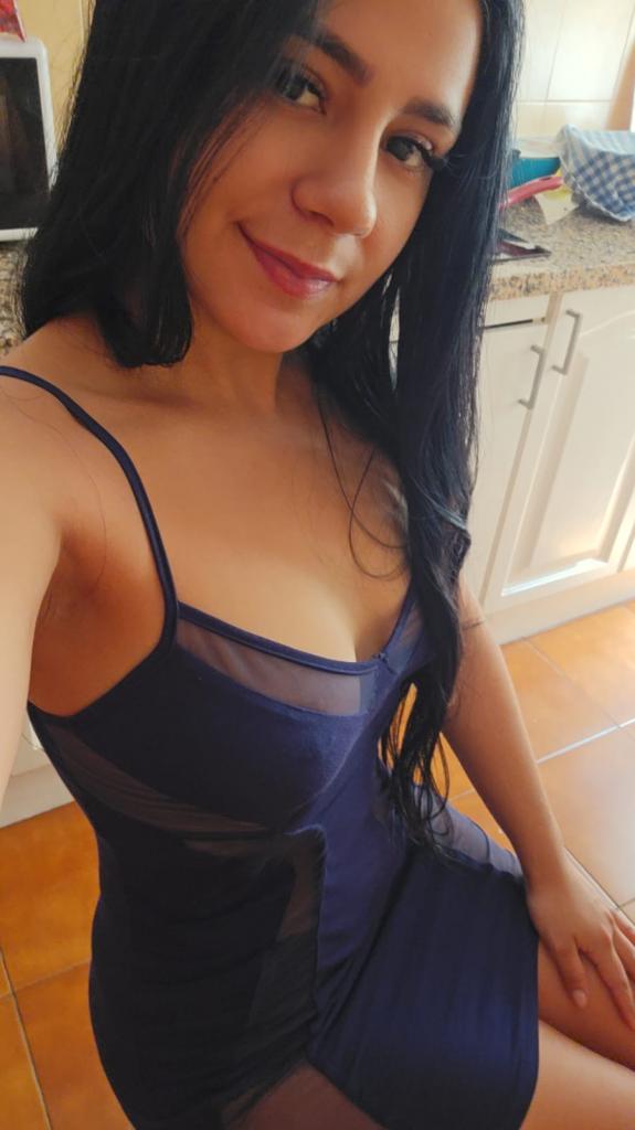 Chica busca chico en Granada: 