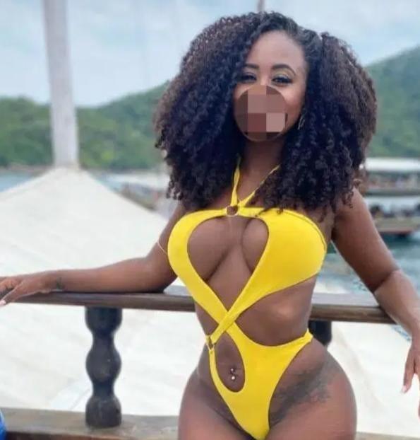 Chica busca chico en La Coruña: 