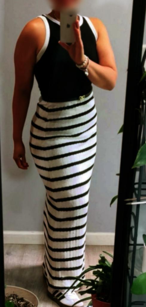 602706207: Chica busca chico en Cantabria