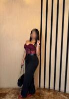 672479315: Chica busca chico en Madrid