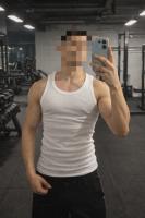 612293112: Chico busca chica en Valencia