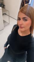 631599455: Chica busca chico en Barcelona