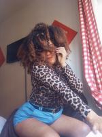 641466495: Chica busca chico en León