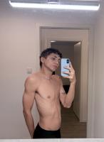 635037929: Chico busca chica en Barcelona