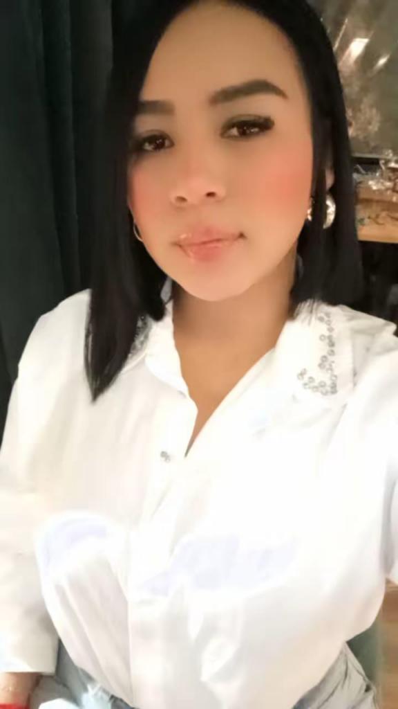 Chica busca chico en Tarragona: Chica busca chico